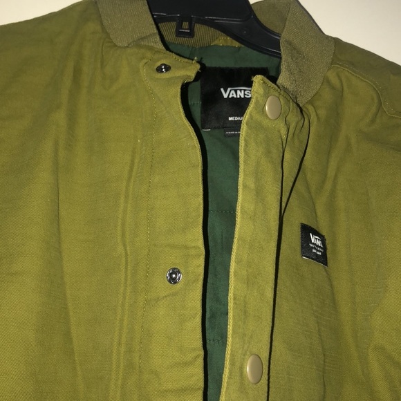 Retro Vans Vintage Inspired Bomber Jacket in Khaki - Picture 7 of 9